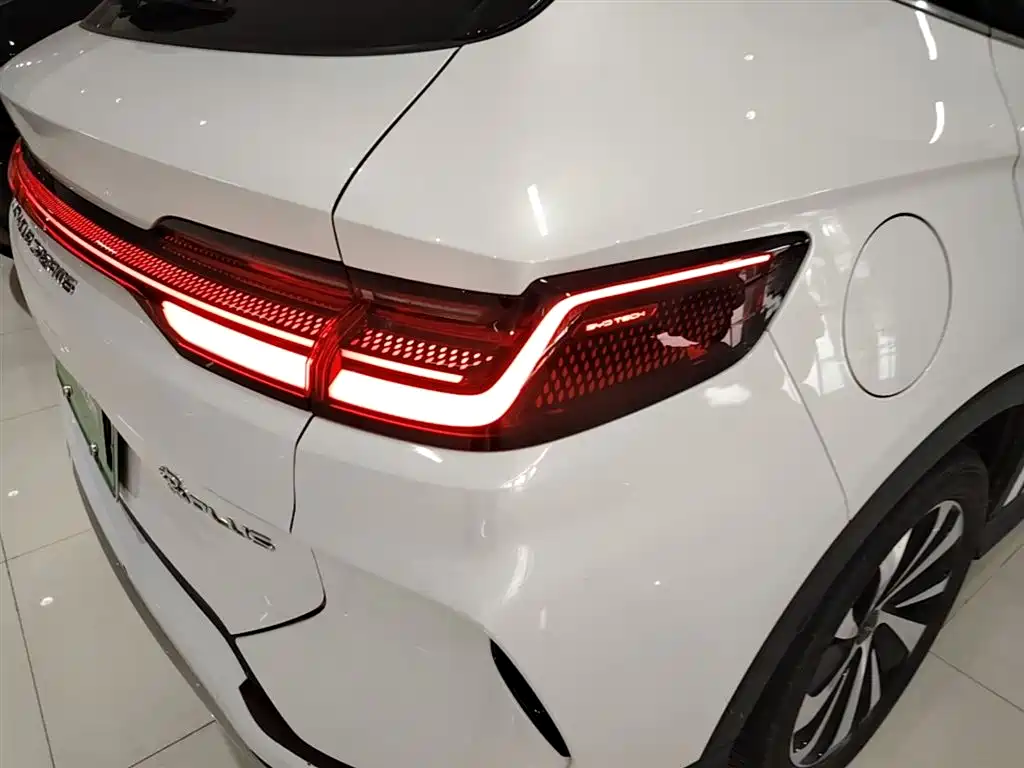 BYD Song PLUS PHEV 2023 Champion Edition DM-i 110KM Flagship PLUS фото 8