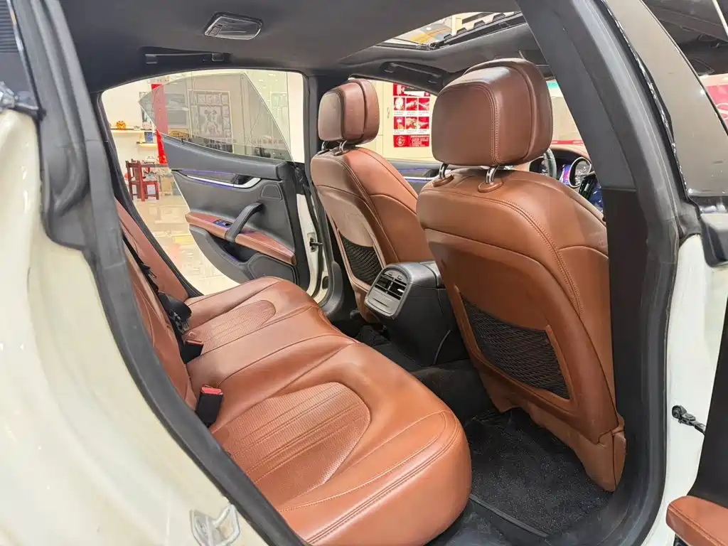 Maserati Ghibli 2014 2014 3.0T Standard