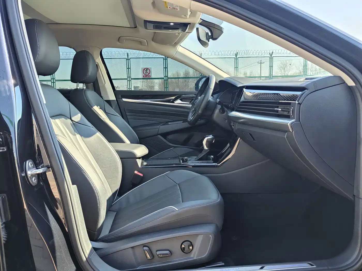 VOLKSWAGEN PASSAT NEW ENERGY