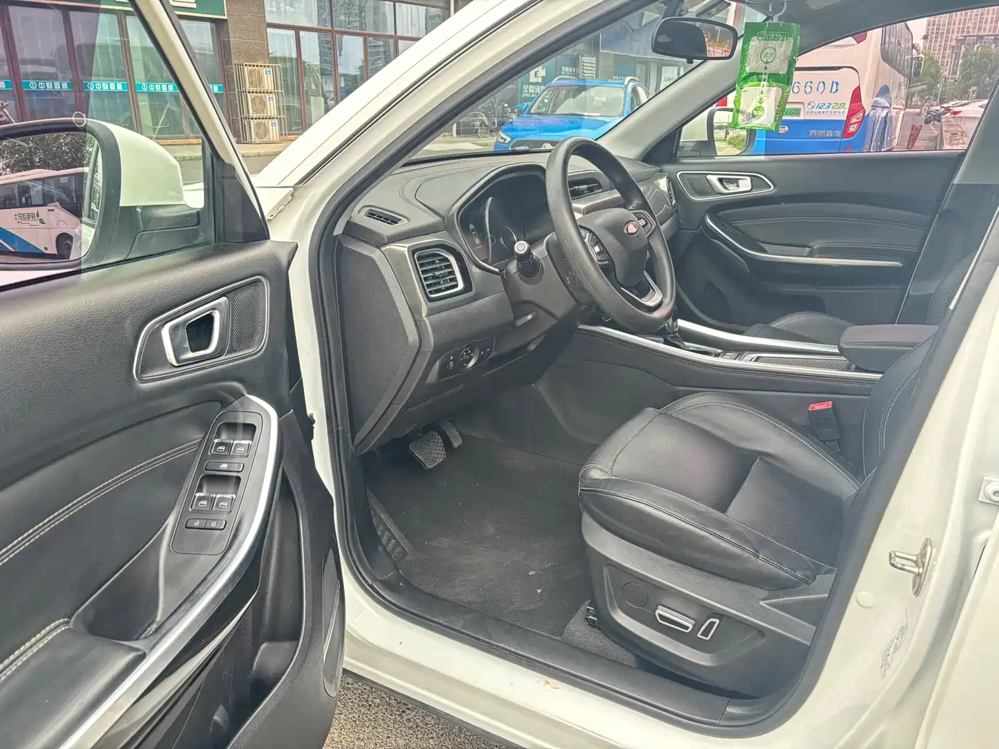 Chery Tiggo 8 2018 2018 1.5TCI Automatic Luxury 5-seater