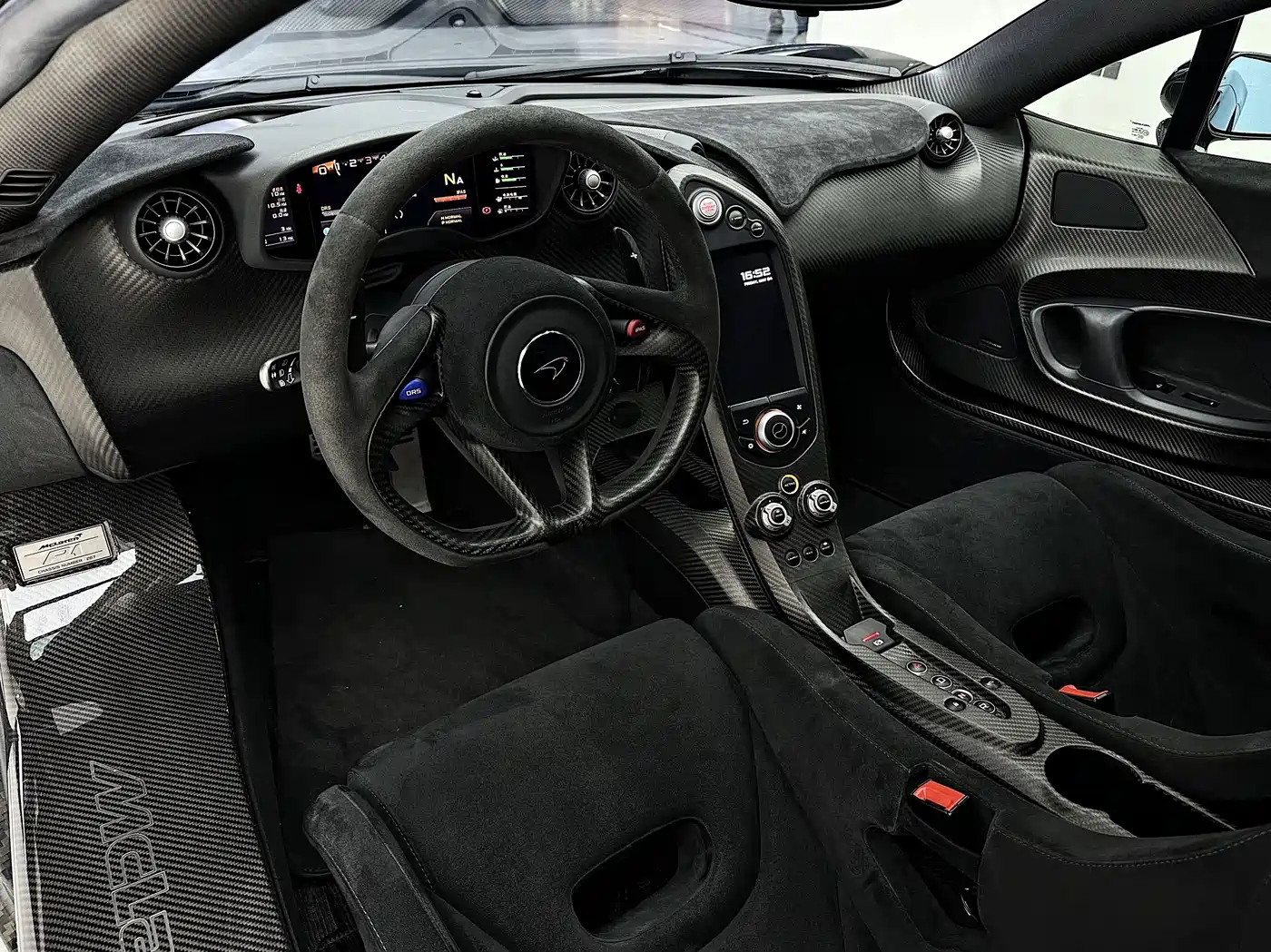 McLaren P1 2018 2014 3.8T Standard