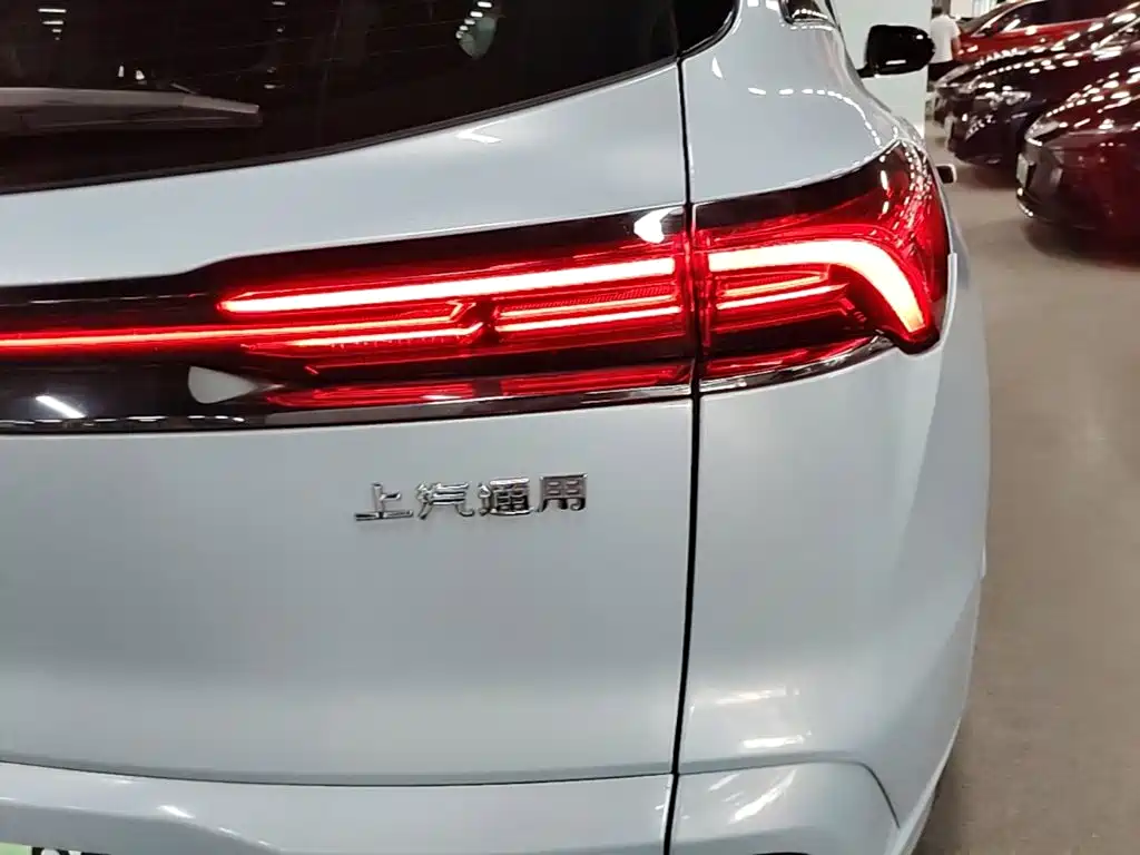 Buick E5 2023 2023 Premium Long Range Edition