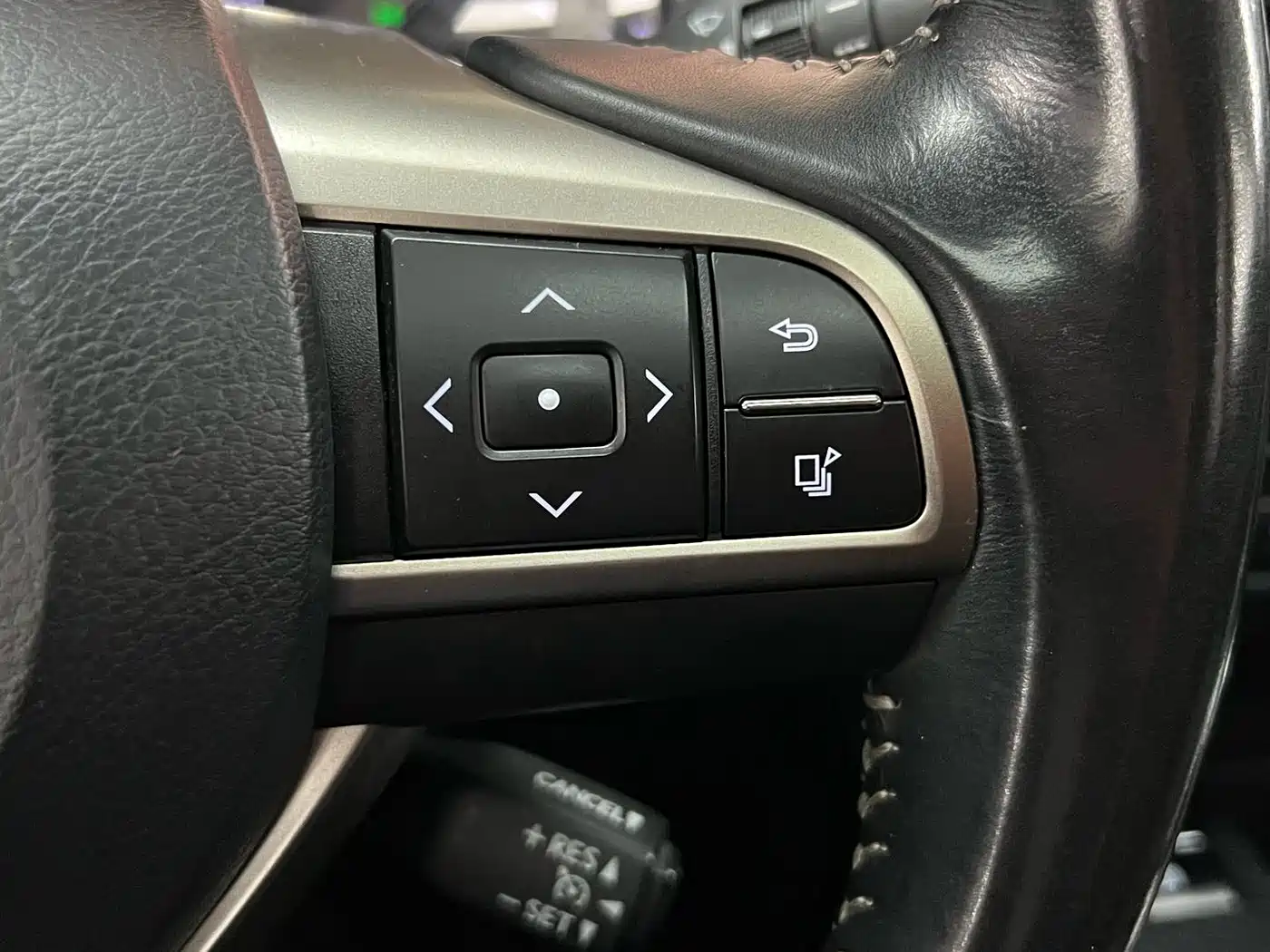 Lexus RX 2016 300 2WD Elite Edition (China V) фото 21