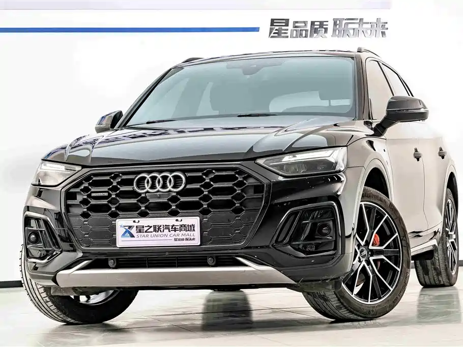 Audi Q5L 2024 Model 45 TFSI Luxury Dynamic фото 3