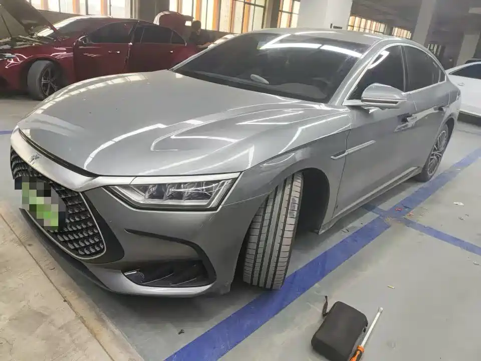 BYD Han 2022 DM-i 121KM Premium Edition