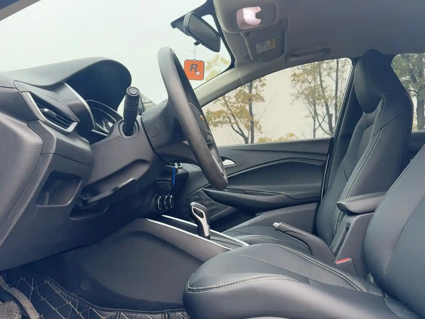 Chevrolet Cavalier 2020 325T Automatic Joy Edition фото 4