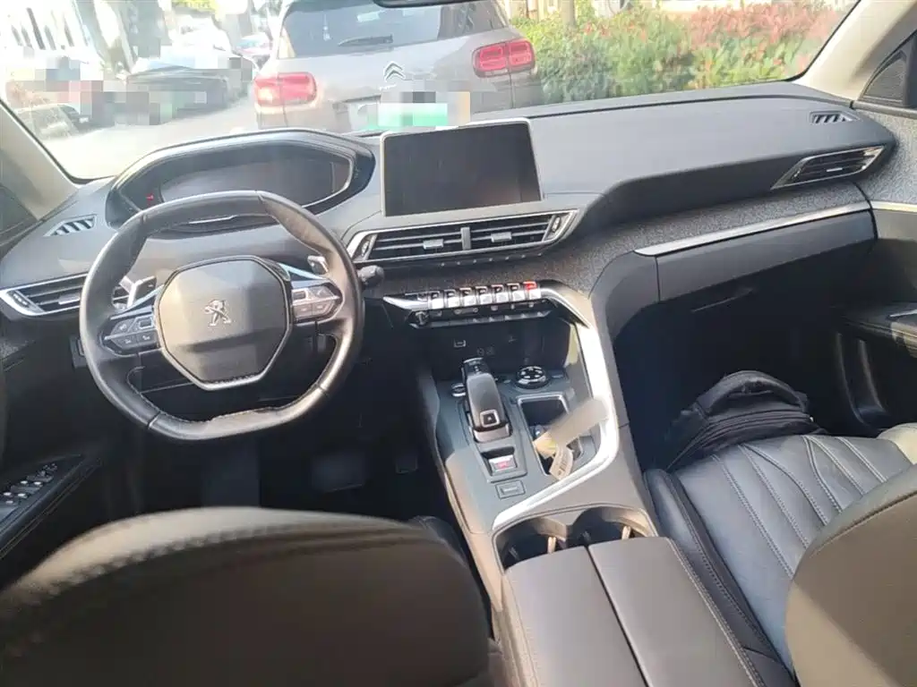 Peugeot 5008 2019 400THP 7-Seat Flagship Luxury Edition фото 6