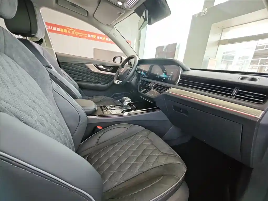 Hongqi HS5 2019 2.0T Smart Connect Enjoy Edition фото 11