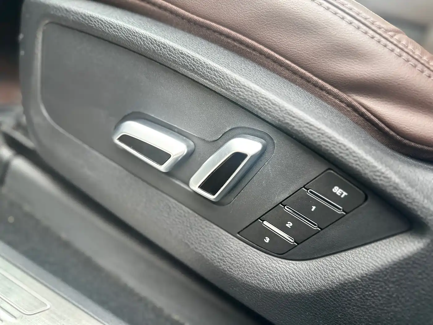 Haval H9 2020 2.0T Gasoline 4WD Premium 5-Seater фото 10