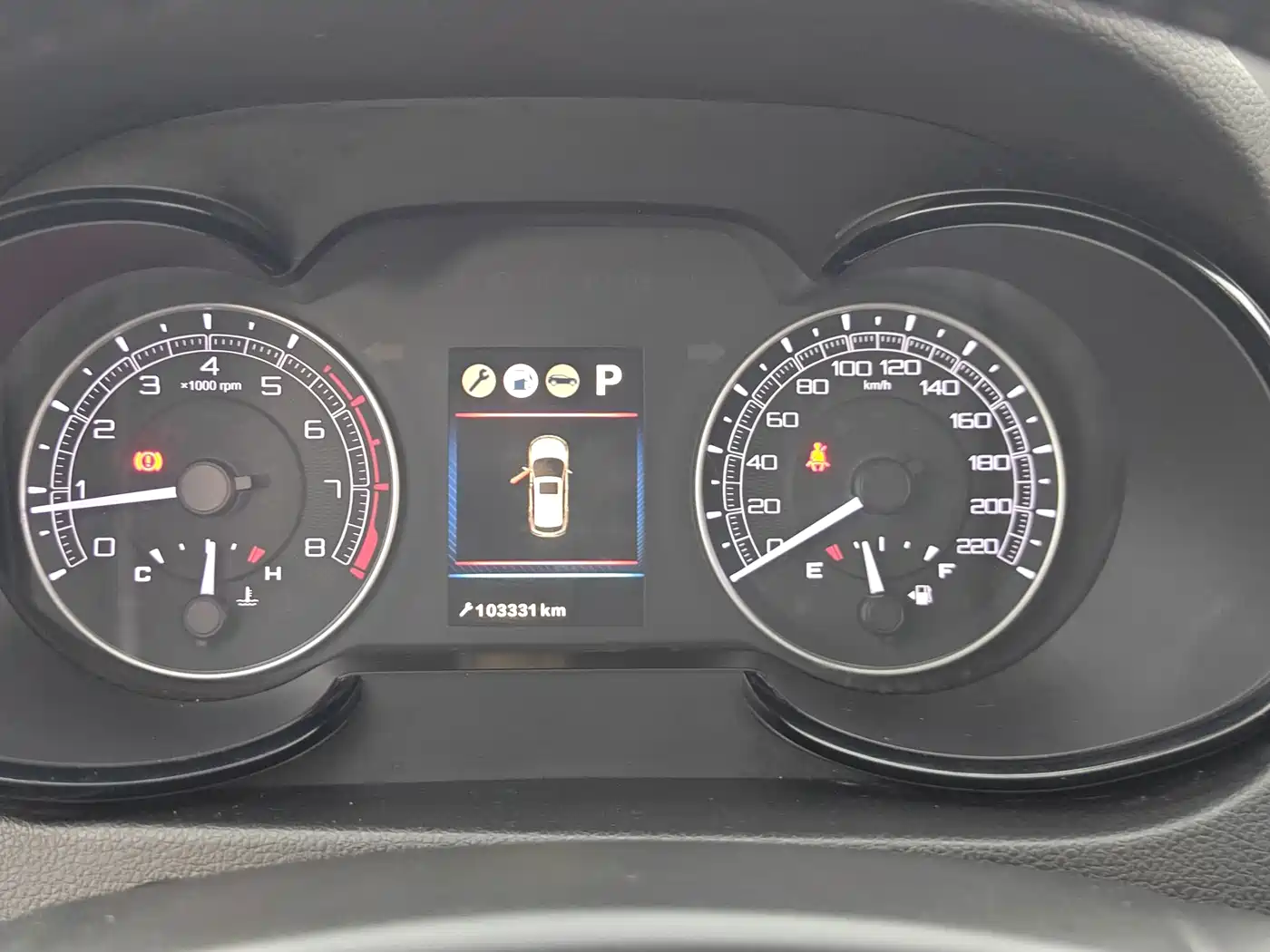 Dongfeng Fengdu MX5 2017 2016 2.0L Automatic Flagship Edition