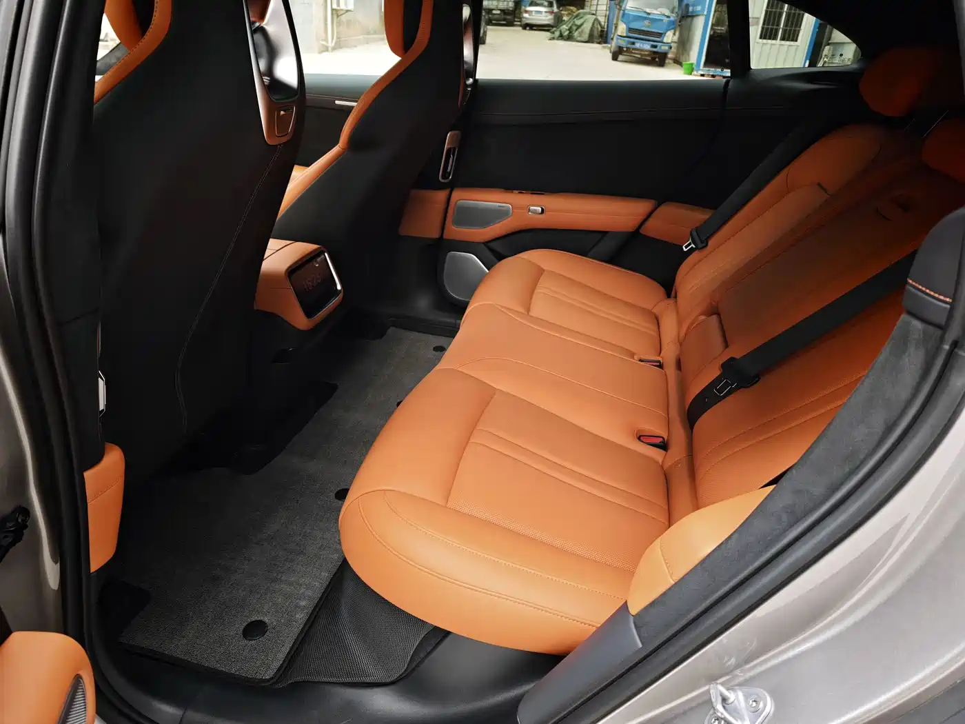 XIAOMI CAR XIAOMI YU7