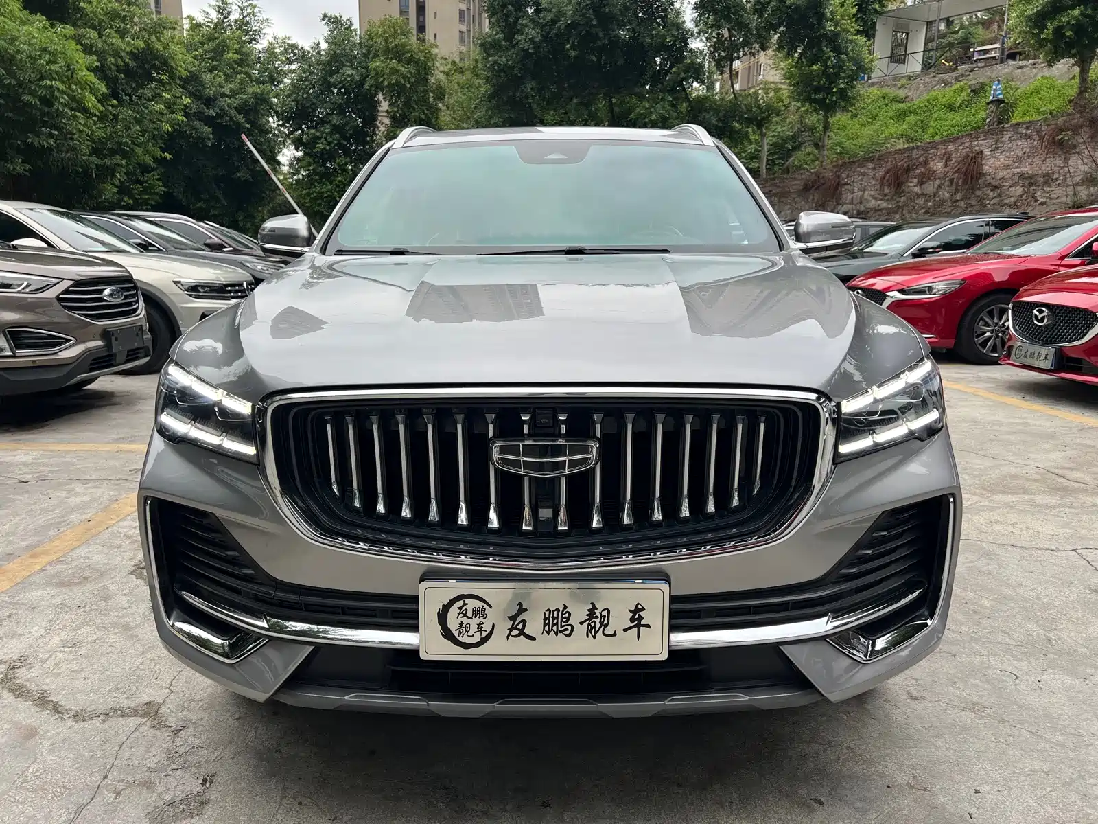 Фото 2 - Geely Monjaro