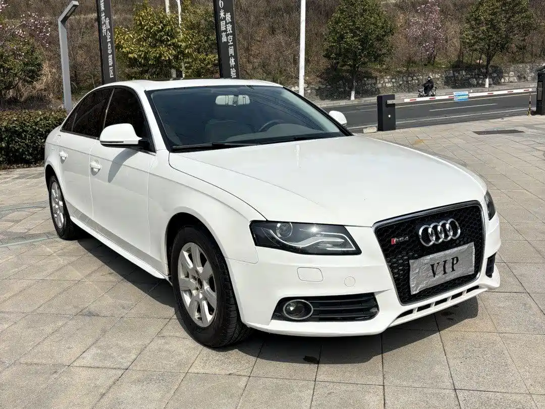 Audi A4L 2010 2010 2.0 TFSI Comfort