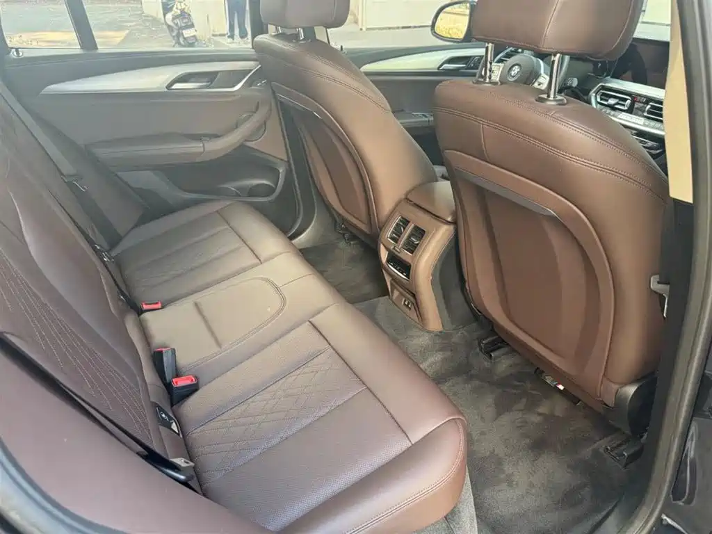 BMW iX3 2024 2023 Pioneer Type