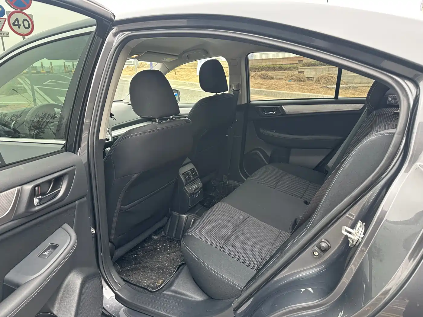 Subaru Legacy 2020 2.5i AWD Style Edition фото 14