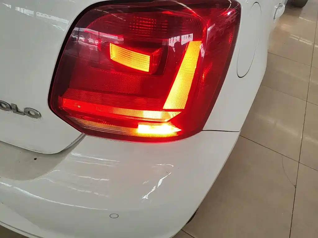Volkswagen Polo 2015 2014 1.4L Automatic Comfort Edition