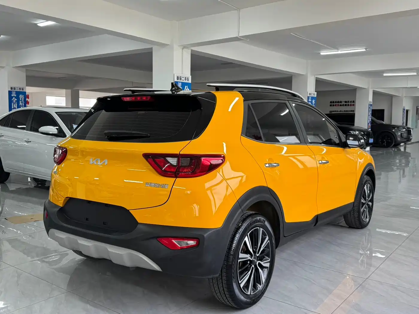 Kia KX1 2021 1.4L CVT Fun Sunroof Version фото 14