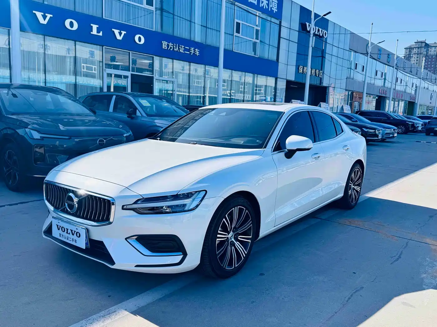 VOLVO S60