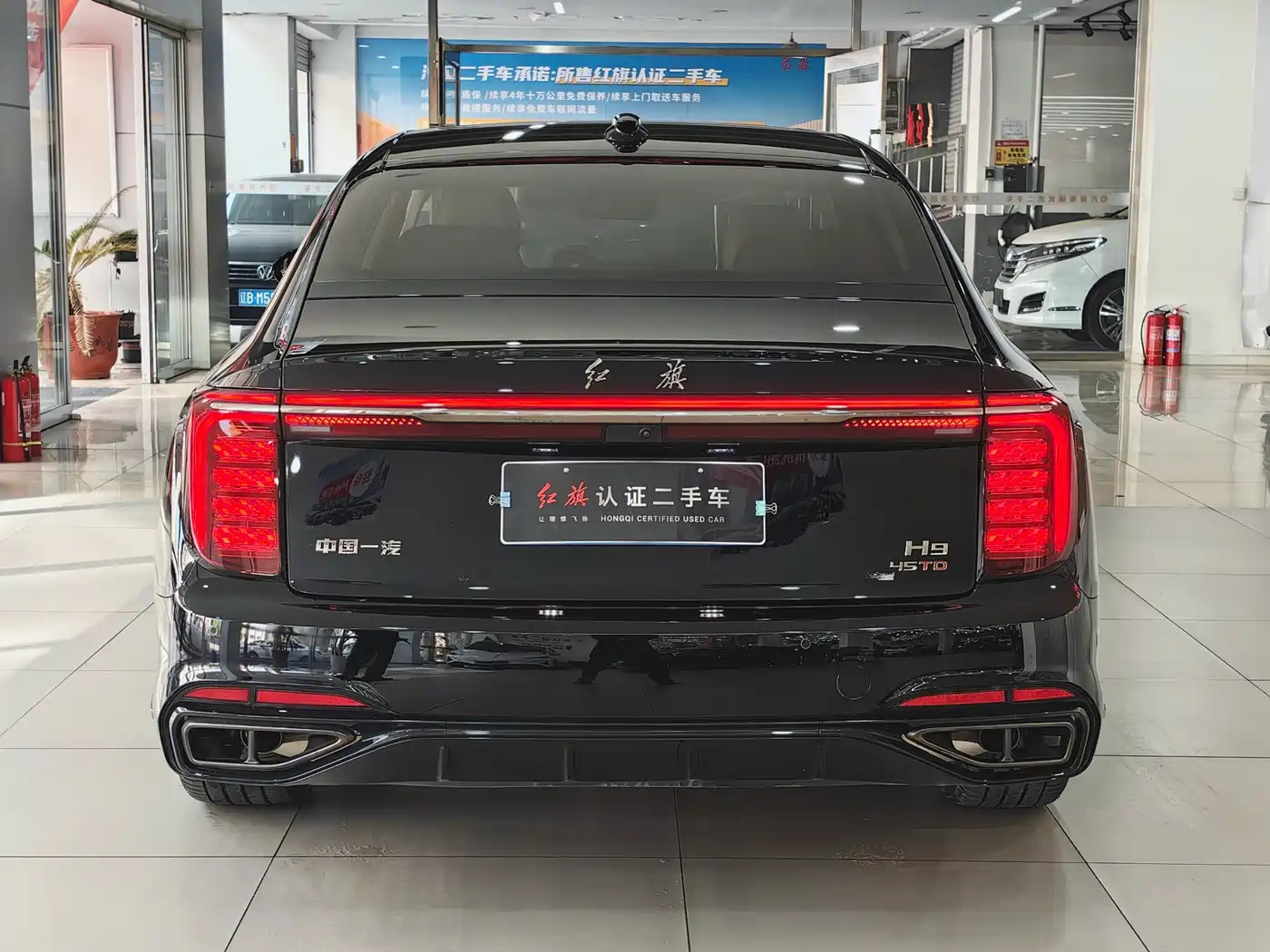 Hongqi H9 2024 2.0T Qi Chang Private Fashion Edition фото 11