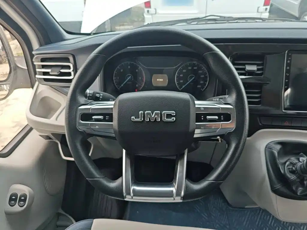 Jiangling JMC Fushun 2025 2023 2.0T Manual Medium Wheelbase Medium Roof Business Version 9-Seater (Non-Operational)