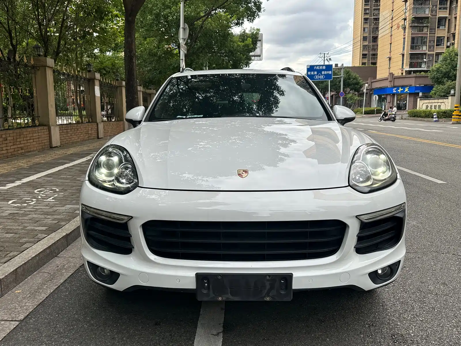 Фото 1 - Porsche Cayenne