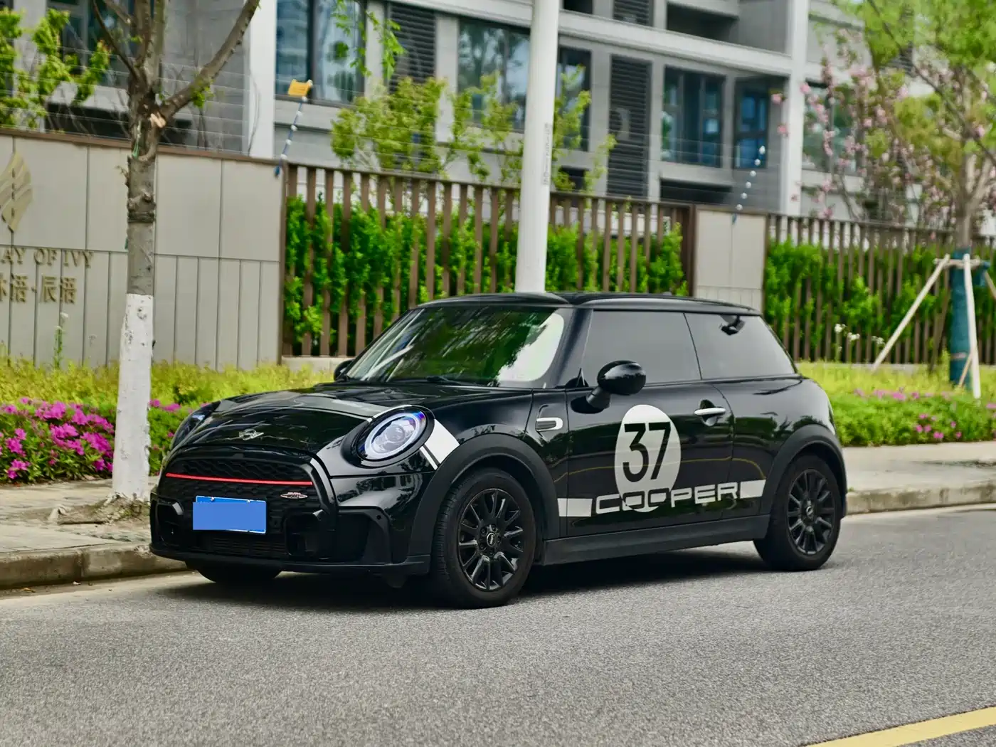 MINI 2014 1.5T COOPER Excitement фото 2