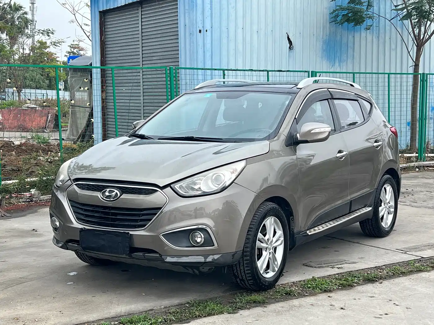 Hyundai Beijing Hyundai ix35 2012 2.4L Automatic 2WD GLS Premium