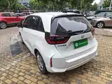 Photo 5 - Honda Fit