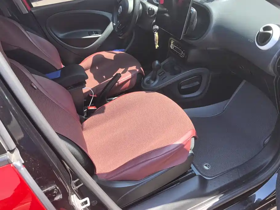 smart forfour 2018 2018 1.0L 52kW Agile Edition