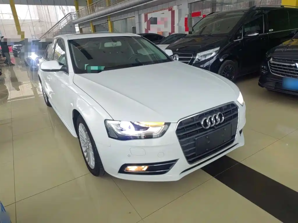 Audi A4L 2015 35 TFSI Auto Comfort фото 22