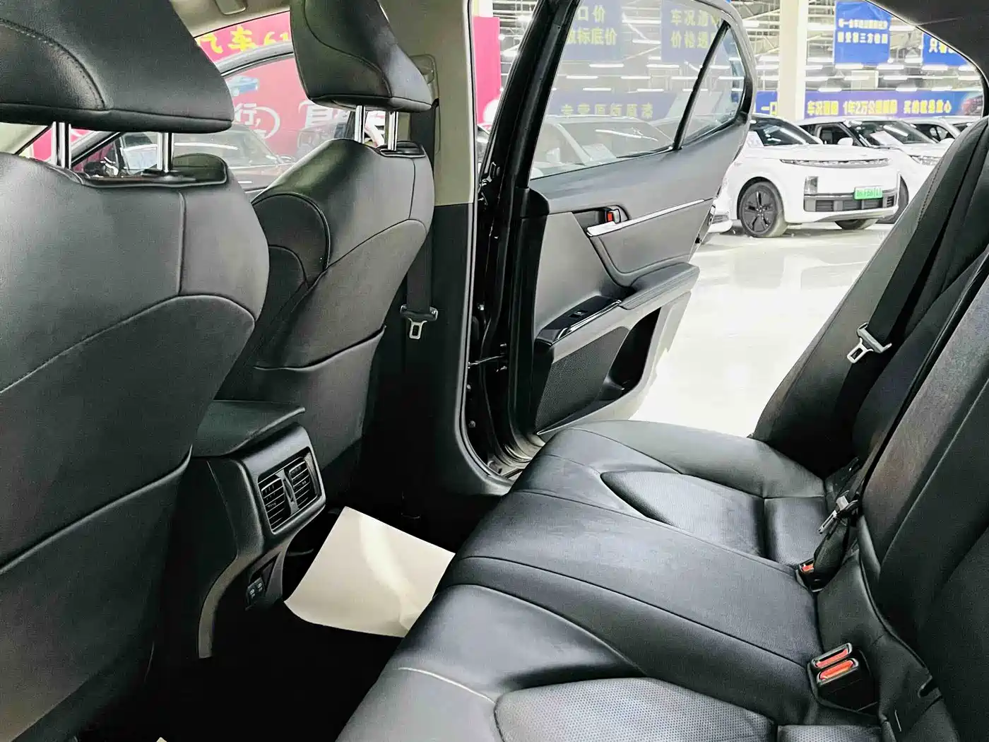 Toyota Camry 2019 Facelift 2.0G Luxury Edition фото 8