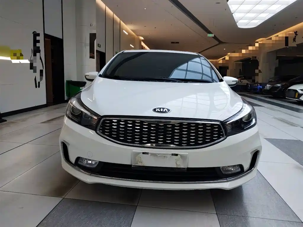 Kia K3 2016 1.6L Automatic GLS фото 3