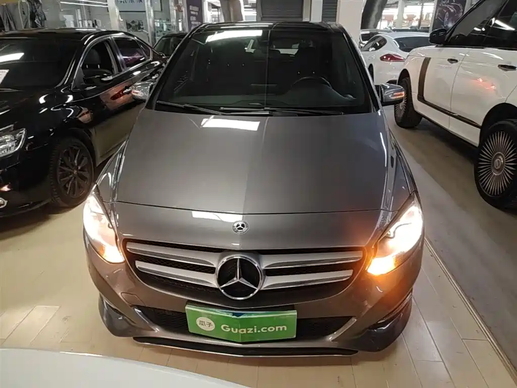 Mercedes-Benz B-Class 2017 B 200 Dynamic фото 3