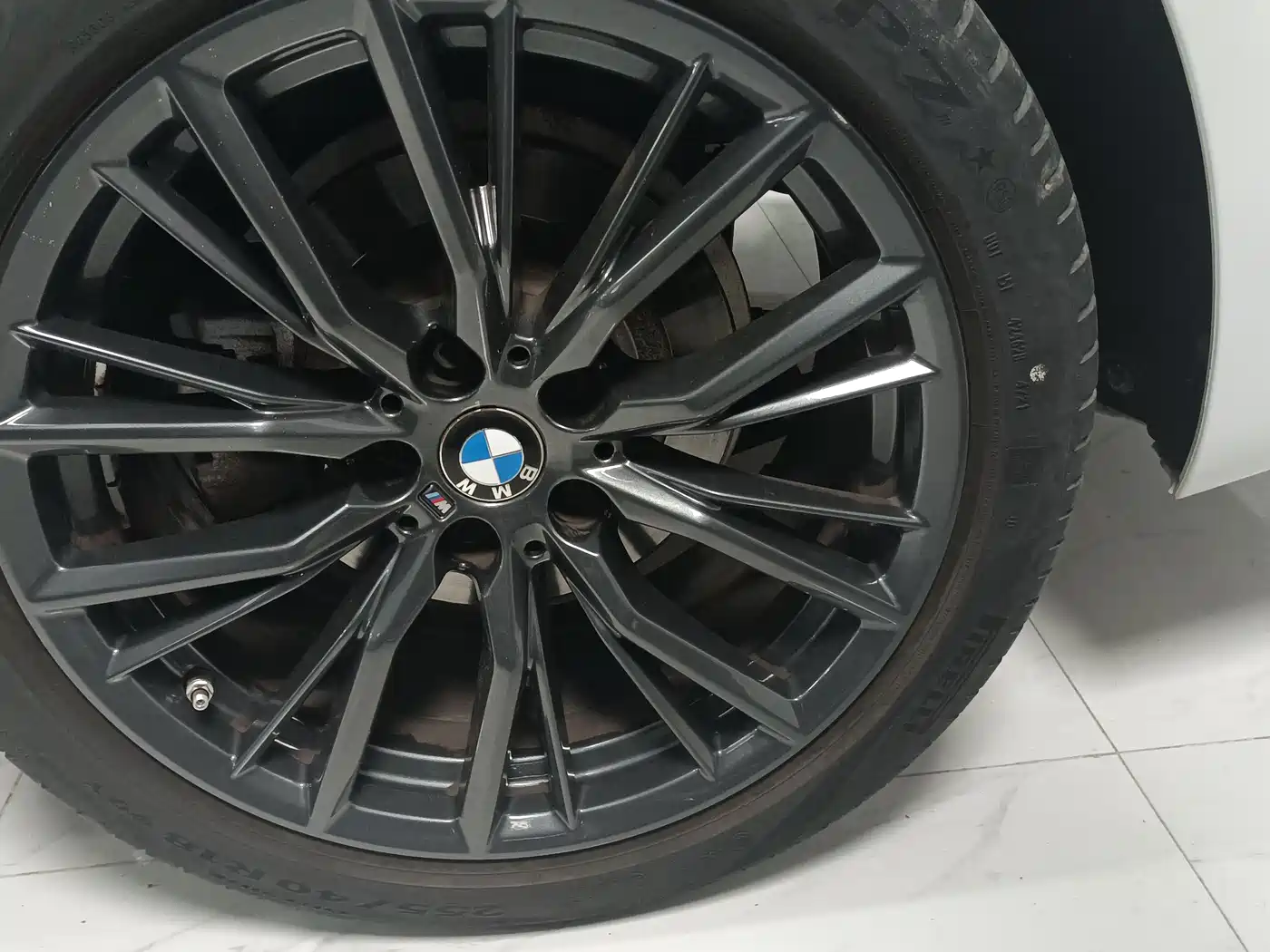 BMW 3 Series 2022 325Li M Sport Shadow Edition фото 13