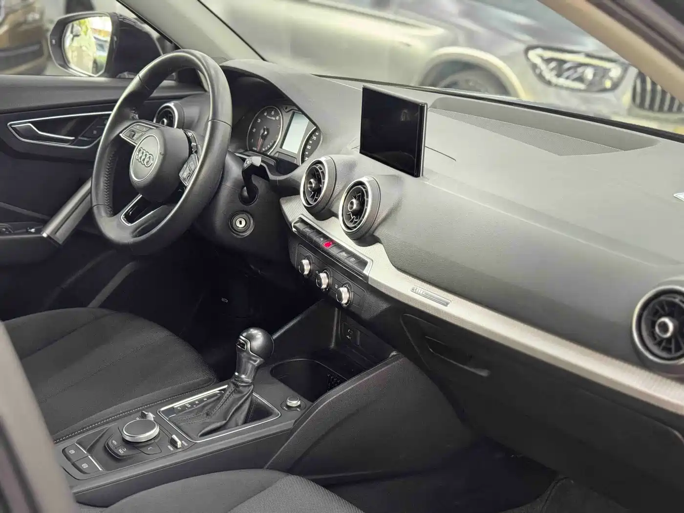 Audi Q2L 2020 35 TFSI Progressive Dynamic Model фото 12
