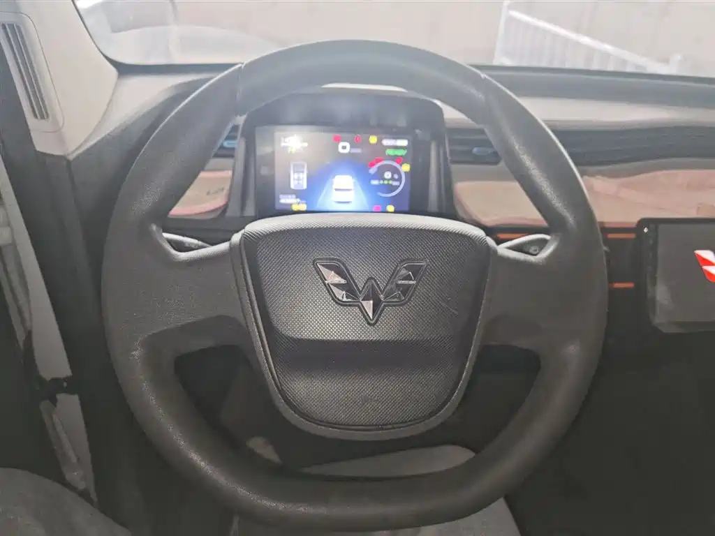 WULING AUTOMOBILE HONGGUANG MINIEV