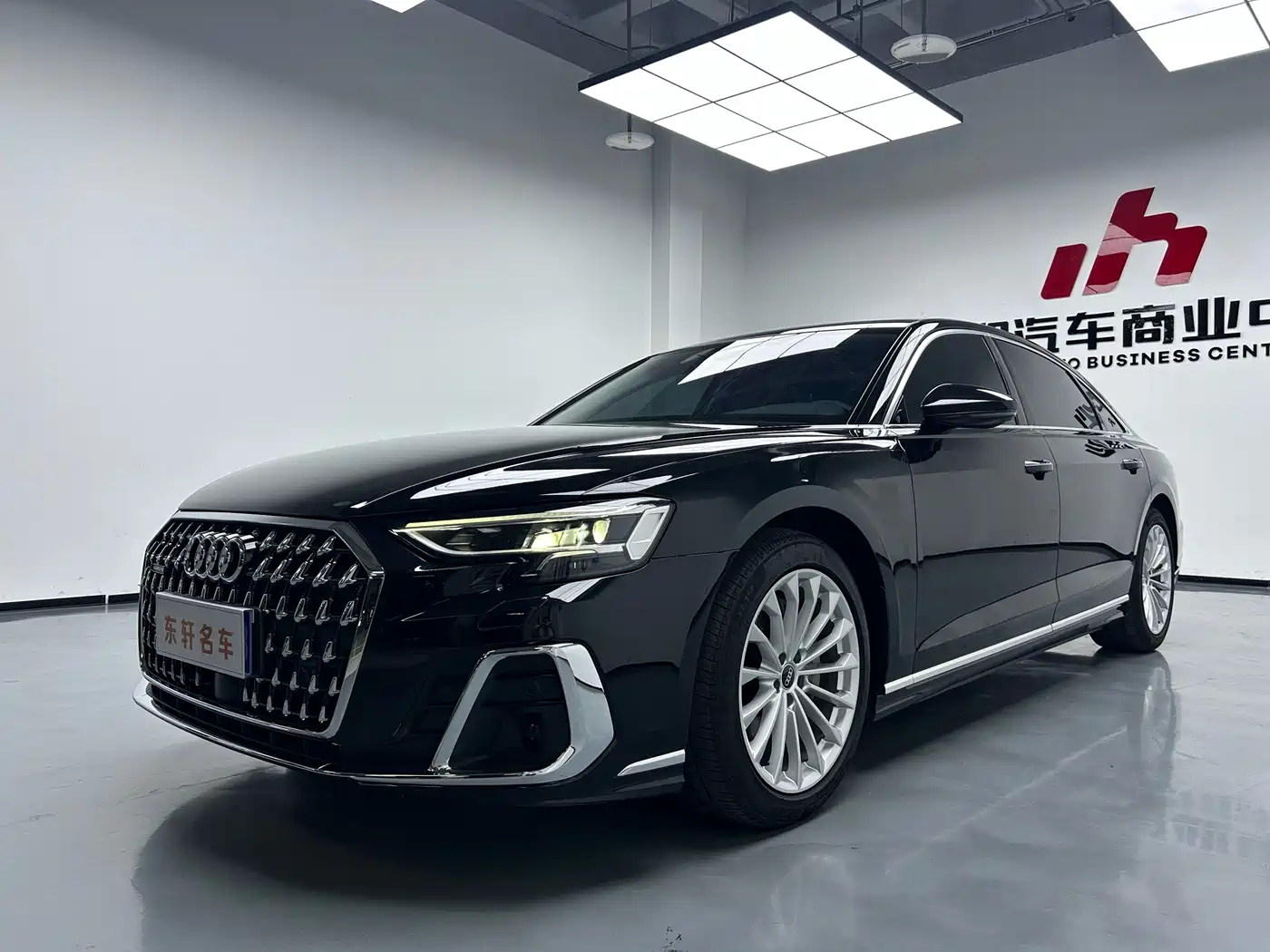 Audi A8 2023 A8L 45 TFSI quattro Luxury