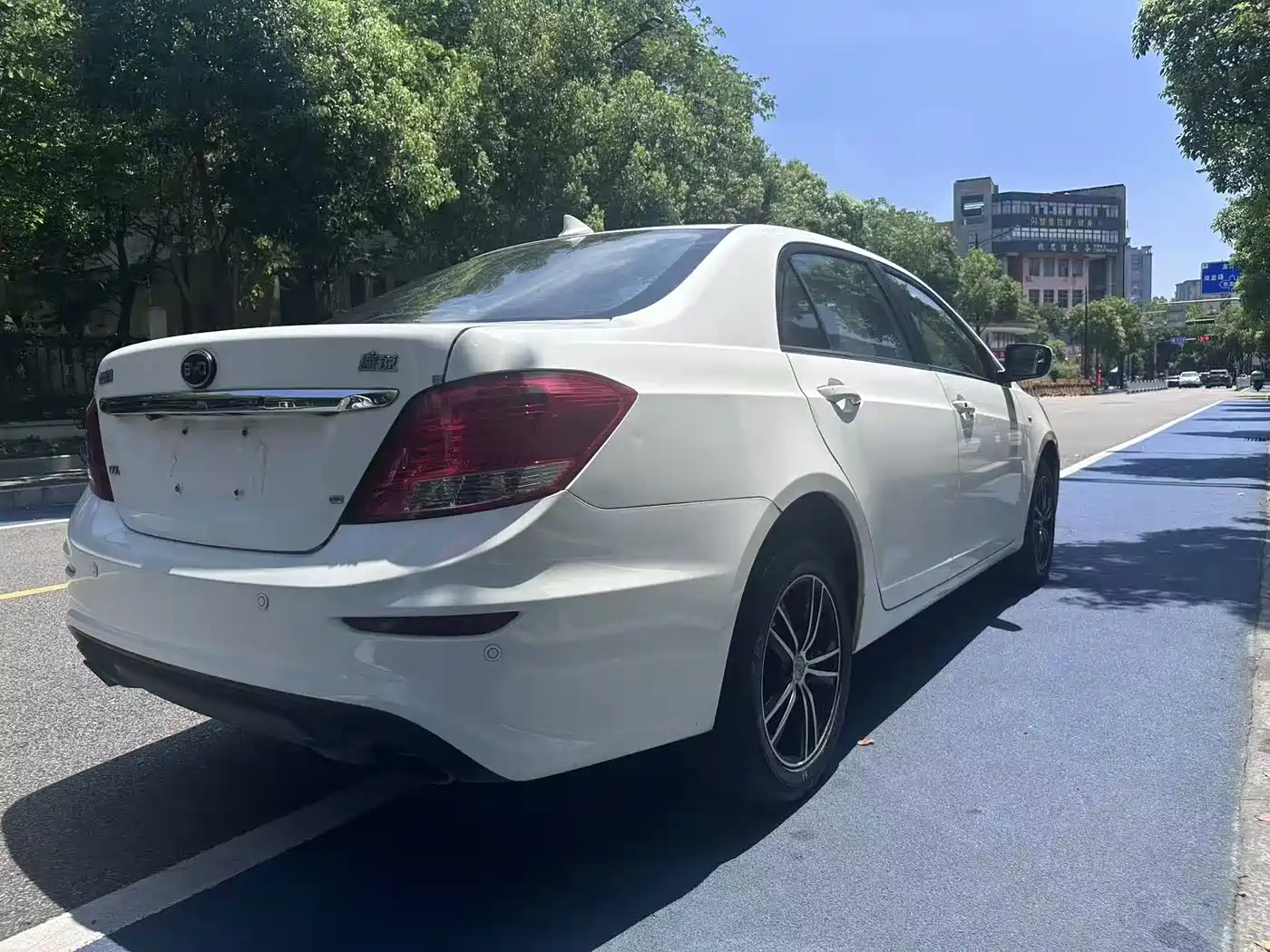 BYD Surui 2015 2015 1.5L Manual Luxury