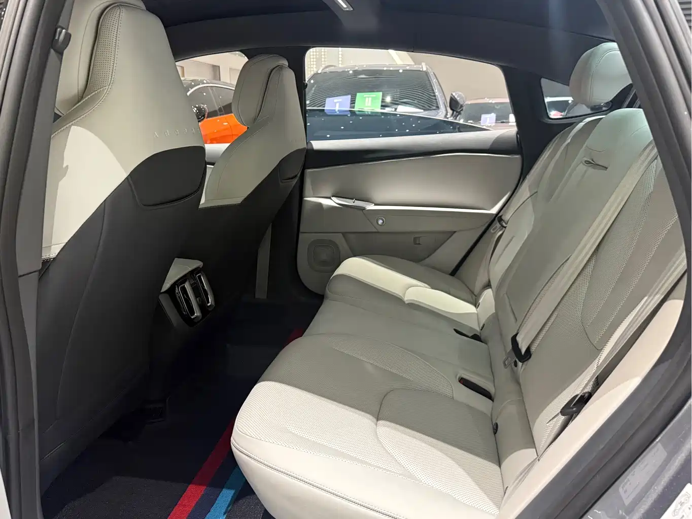 2025 ARCFOX Alpha S5