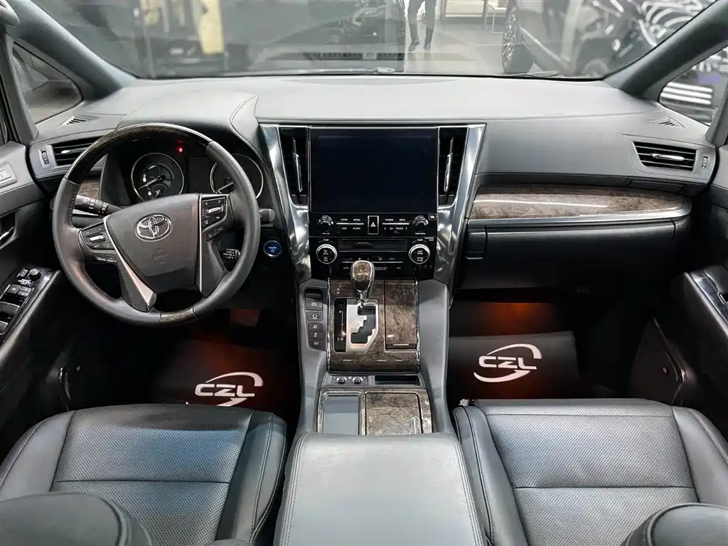 Toyota Alphard 2021 Hybrid 2.5L Premium фото 7