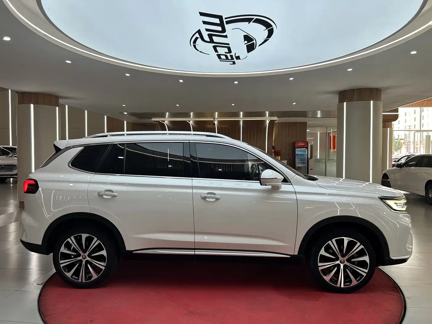 Roewe RX5 MAX 2020 2019 300TGI Automatic Smart Cockpit Flagship Edition