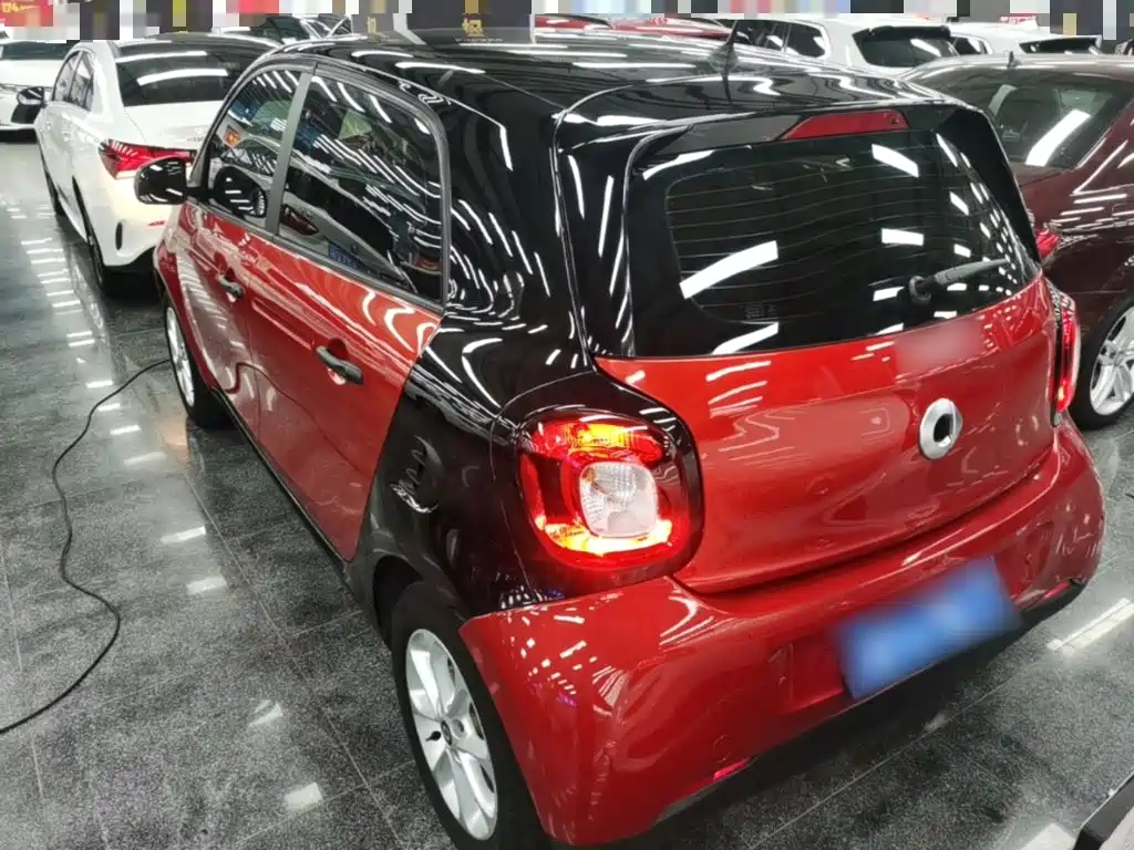 smart forfour 2018 2018 1.0L 52kW Agile Edition