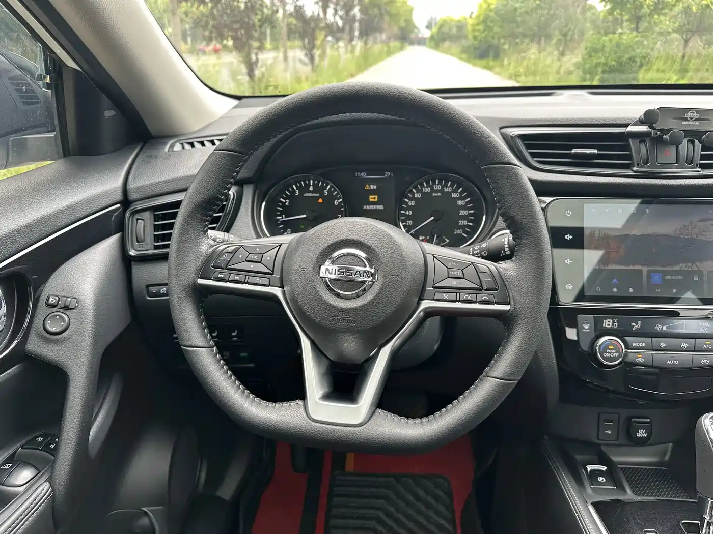 Nissan X-Trail, миниатюра 13