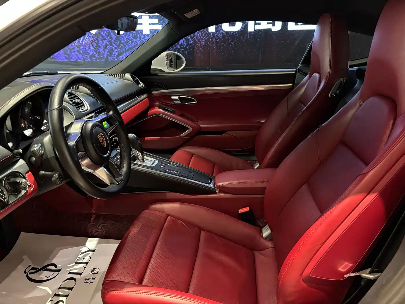 Porsche 718 2016 Cayman 2.0T фото 14