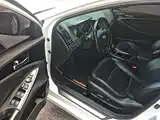 Photo 16 - Hyundai Sonata