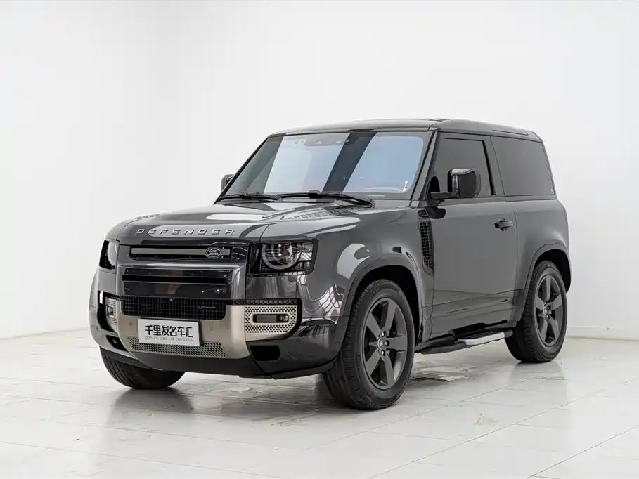 Land Rover Defender 2023 Model 90 2.0T P300 X-DYNAMIC HSE