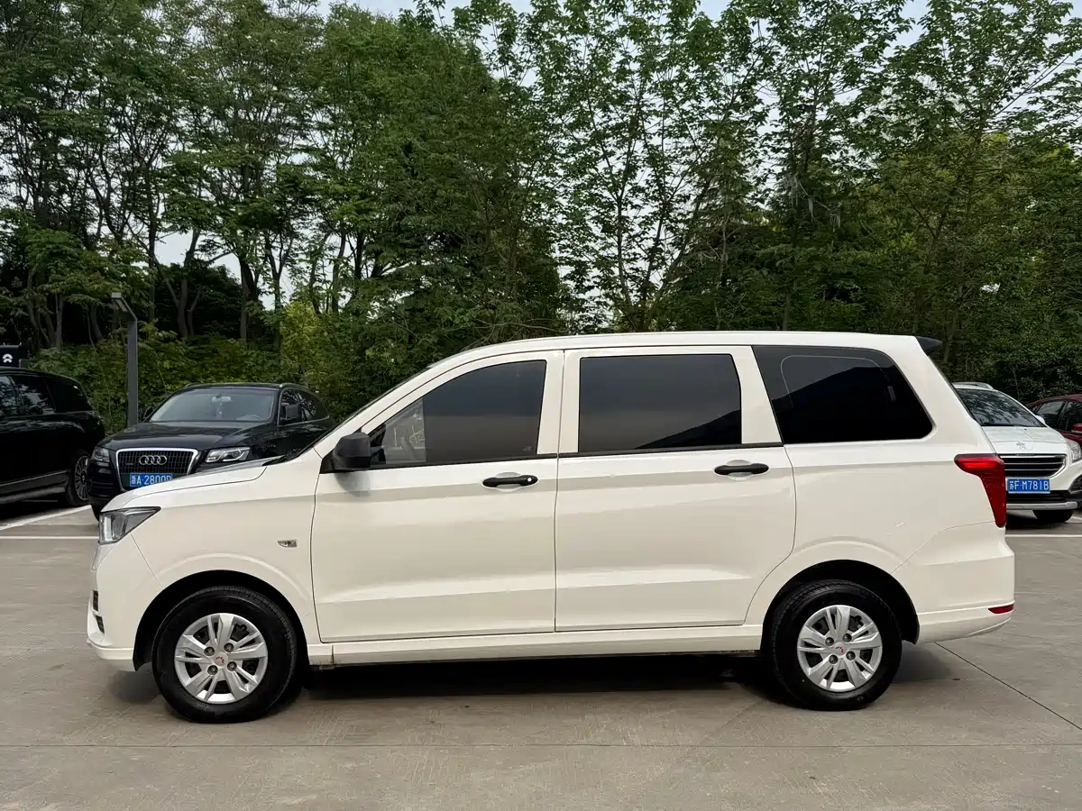 WULING AUTOMOBILE WULING HONGGUANG