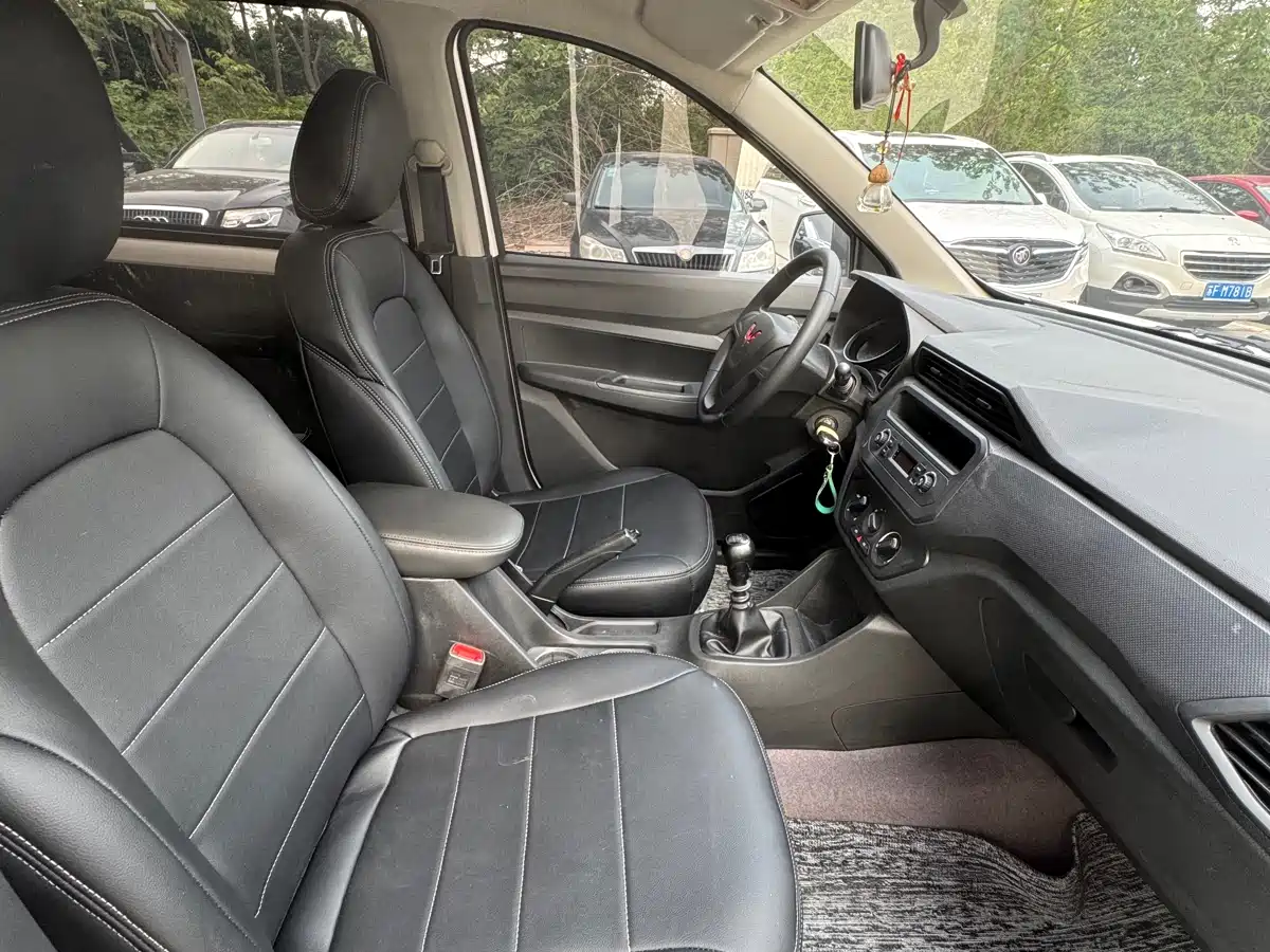 WULING AUTOMOBILE WULING HONGGUANG