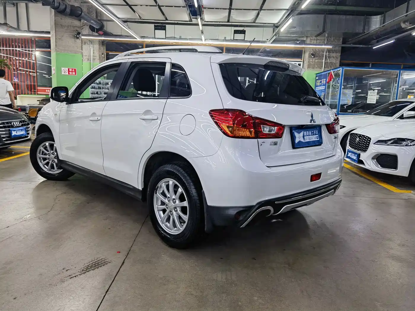 Mitsubishi ASX 2013 2.0L CVT 2WD Elite фото 4