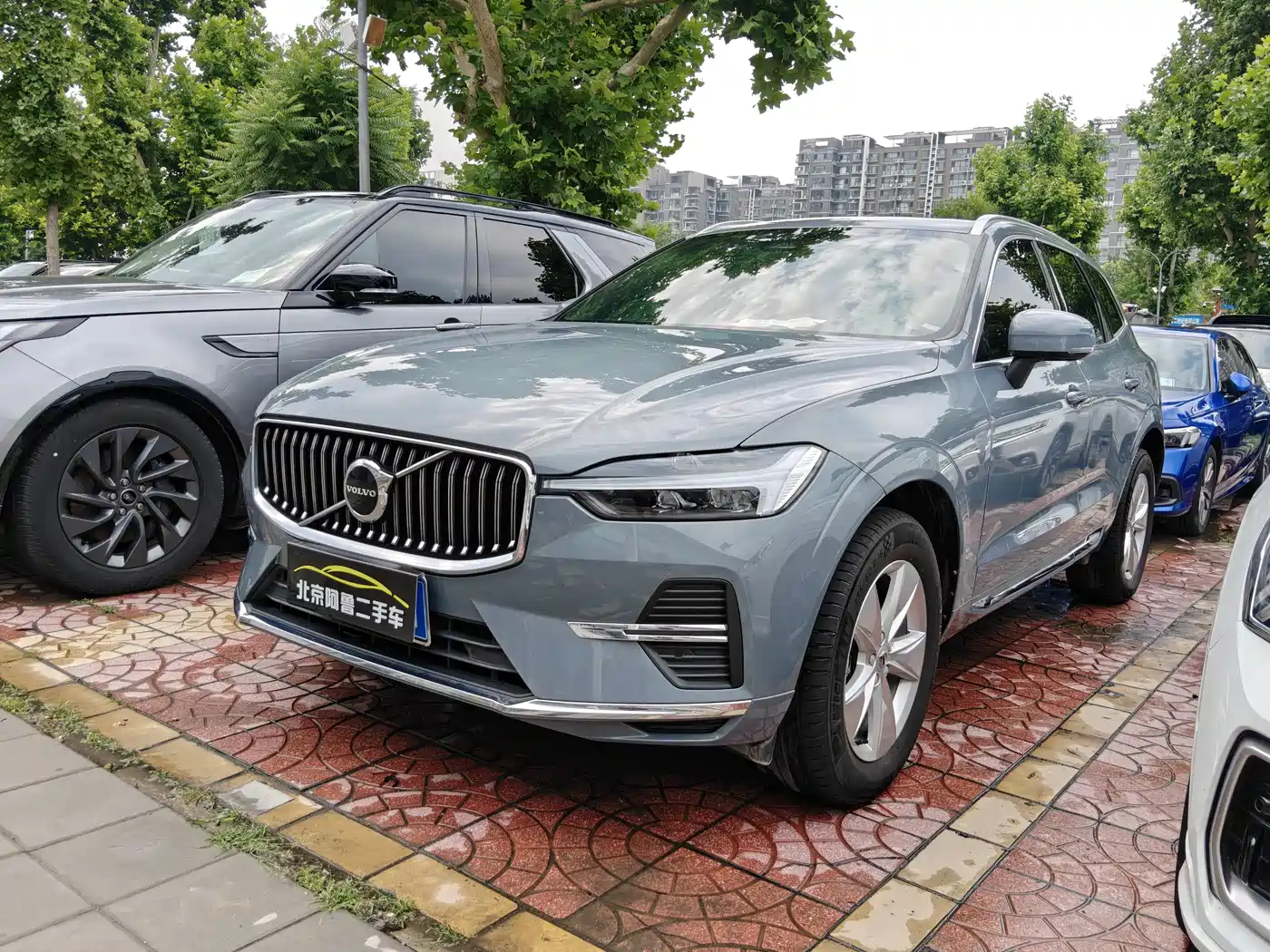 Volvo XC60 2022 B5 AWD R-Design